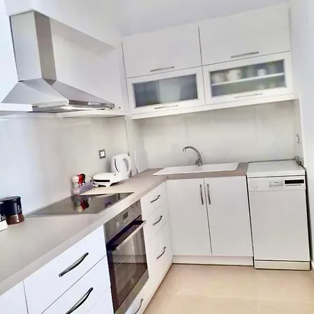 Amazing View Appartement Sarandë